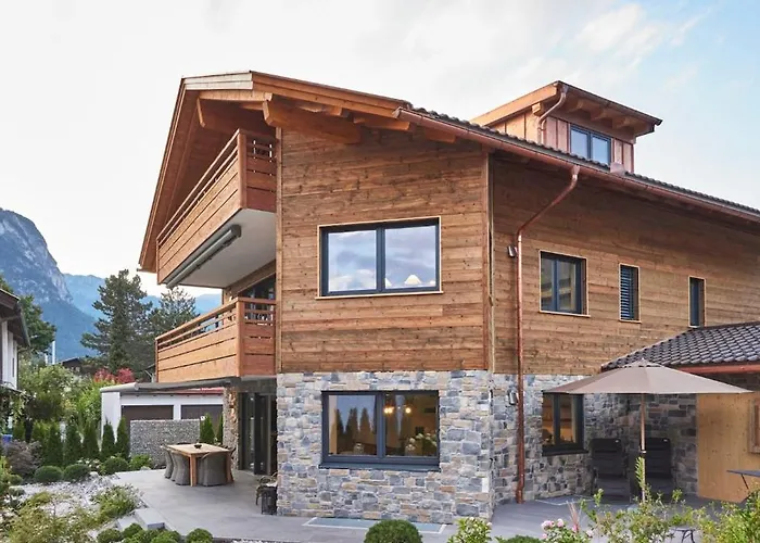 Chalet Sunshine
